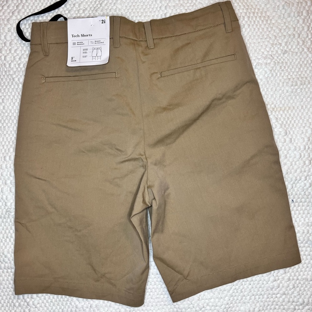 Teach shorts khaki size small